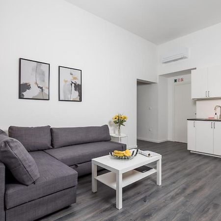 Apartment Nest In 1 Rijeka Exterior photo