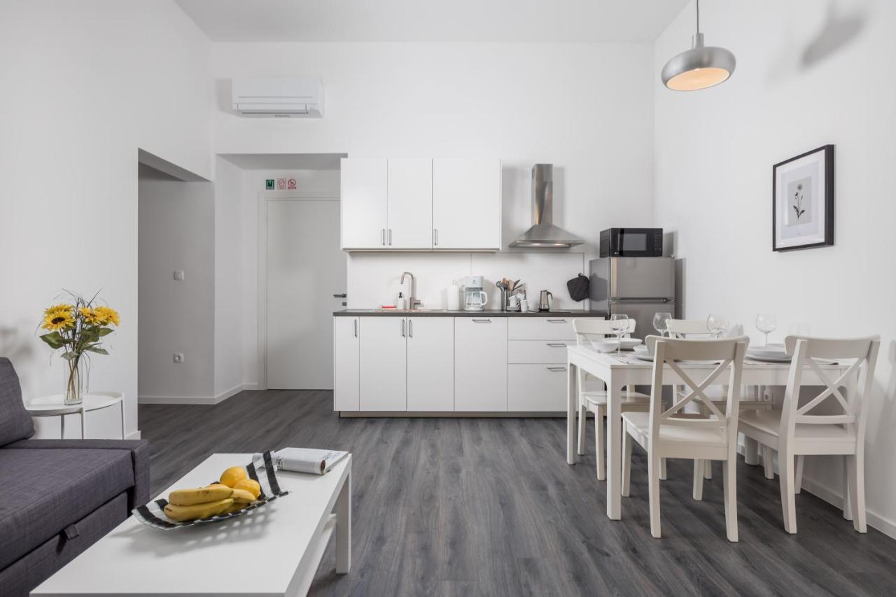 Apartment Nest In 1 Rijeka Exterior photo